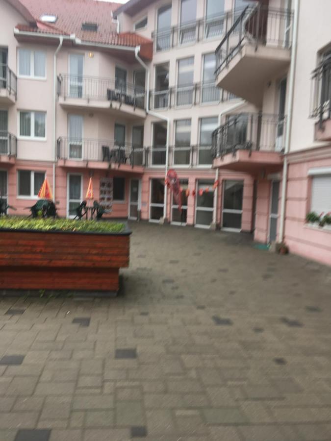 Relax Wellness Manzard Hajduszoboszlo Daire Dış mekan fotoğraf